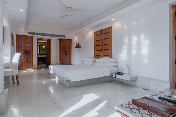 hotel the RAAS Devigarh udaipur